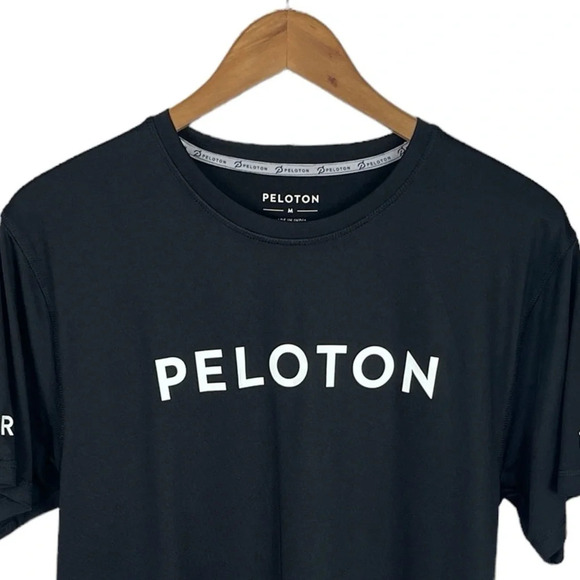 TS528 Men’s Peloton Exercise Equipment Brand Performance Gym Shirt M - Picture 2 of 4